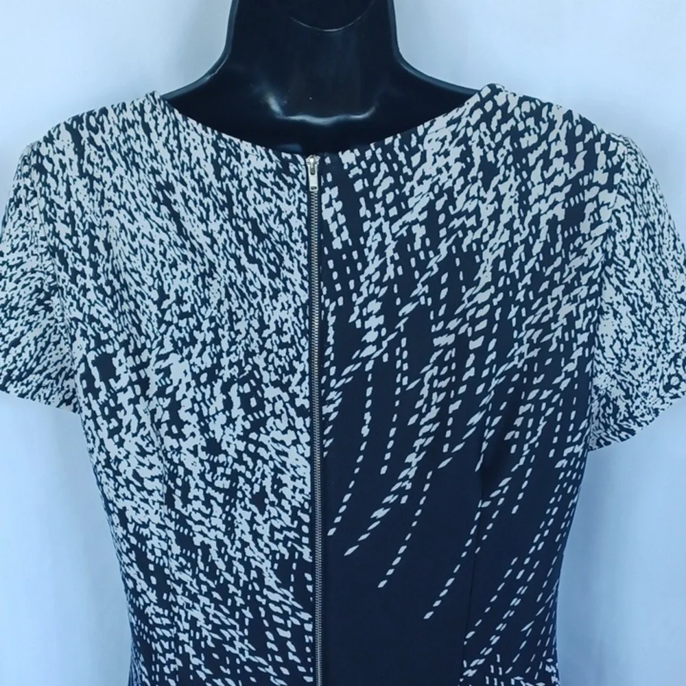 Metaphor Sheath black & white stretch sz 14 cap sleeves rounded neck, 20